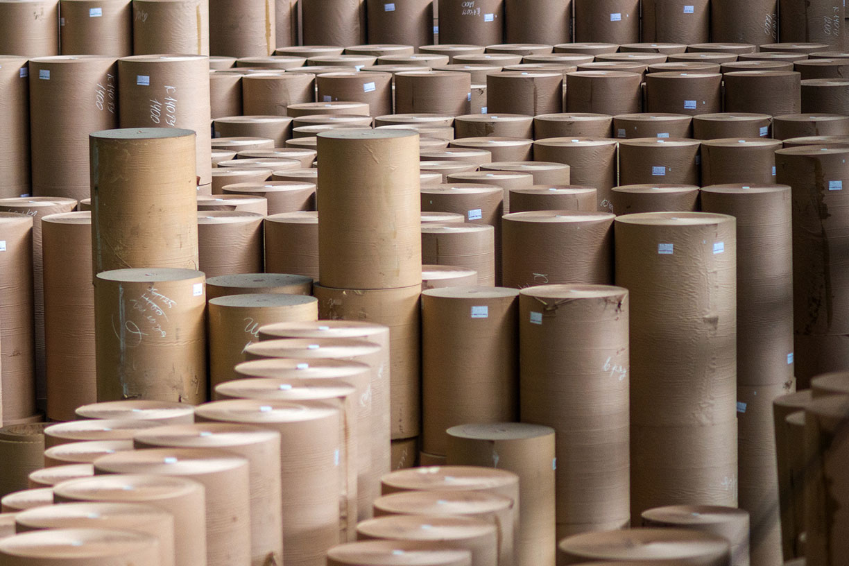 Cardboard packaging cylinders